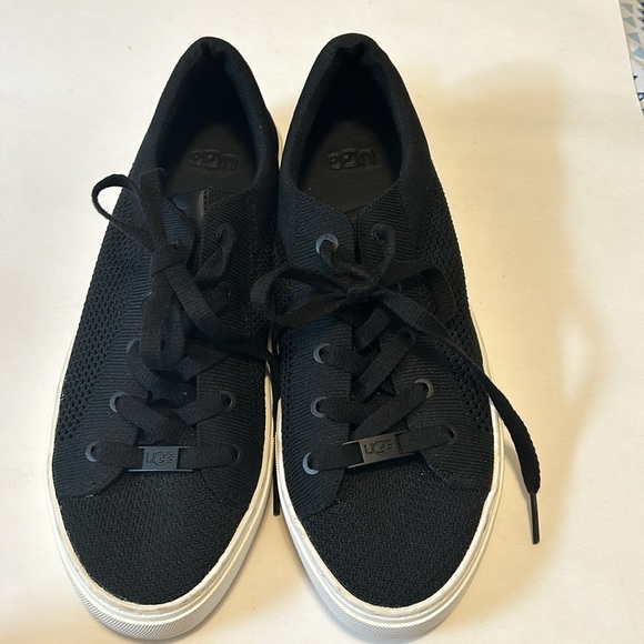 UGG Zilo Knit - Picture 5 of 12